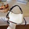 2025 summer new commuter beautiful fashion simple foreign style pendant personalized French retro shoulder handbag