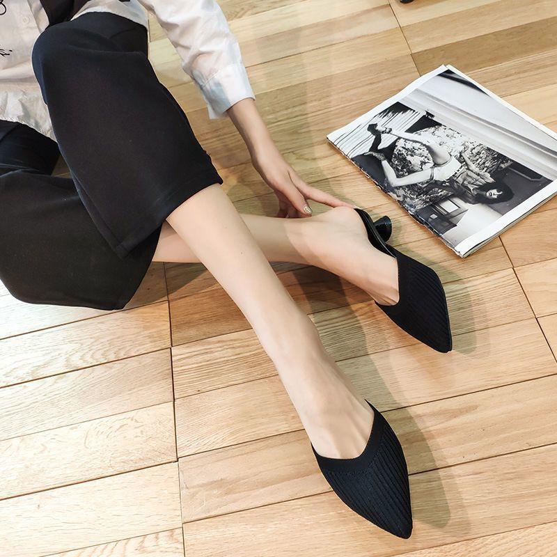 Internet-Berühmtheit Halbschuhe Damen Sommer draußen zu Hause 2025 neu rutschfest vielseitig dicker Absatz mittlerer Absatz fliegendes Gewebe halbe Tablettsandalen Damen