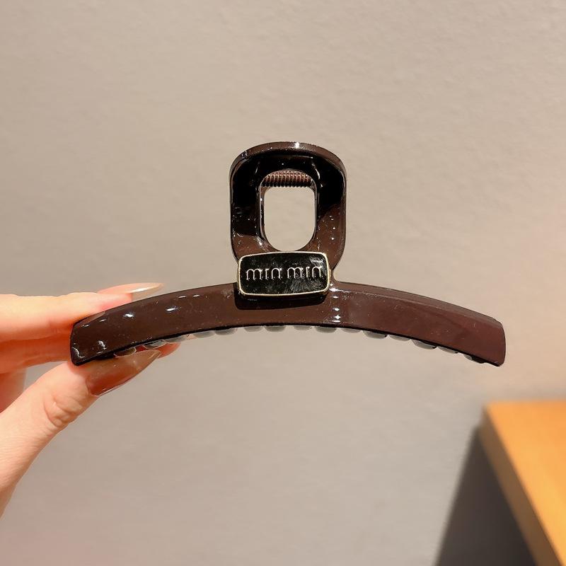 Trendy Fashion Elegant Plush Grab Clip Women's Large Hair Volume High-Level Sense Clip Hairpin Autumn and Winter Back Head Shark Clip Hairpin Headwear