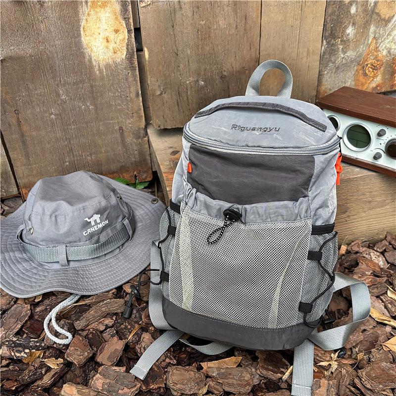 

Outdoor Sports Hiking Bag, Large Capacity Leisure Backpack, Lightweight Travel Backpack, Waterproof and Ultra Lightweight Backpack