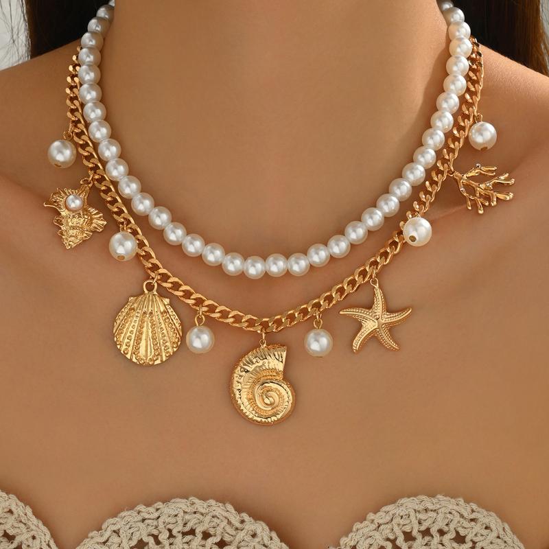 Vintage Layered Pearl Necklace For Women Gold Plated Multi Layer Chain Choker With Heart Lock Pendant For Party Daily Jewelry