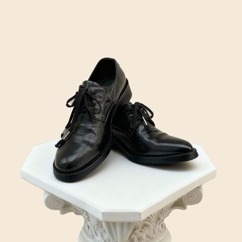 Commuter Oxford shoes pleated pointed leather shoes men's invisible heightening shoes men's and women's head derby shoes casual
