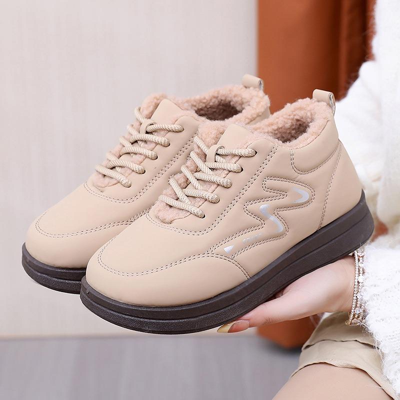 

Зимние новые бархатные утепленные сноубутсы женские на толстой подошве нескользящие теплые туфли-хлебушки удобная обувь 41 хаки