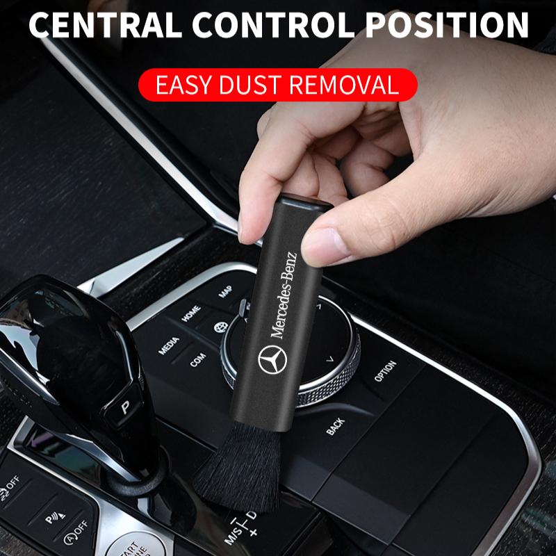 Car Interior Cleaning Tool Outlet Soft Brush Artifact Brush Goods For Mercedes-Benz AMG C500 C200 C300 A B C E GLA CLA GLK GL ML GLE W204 W205 W203