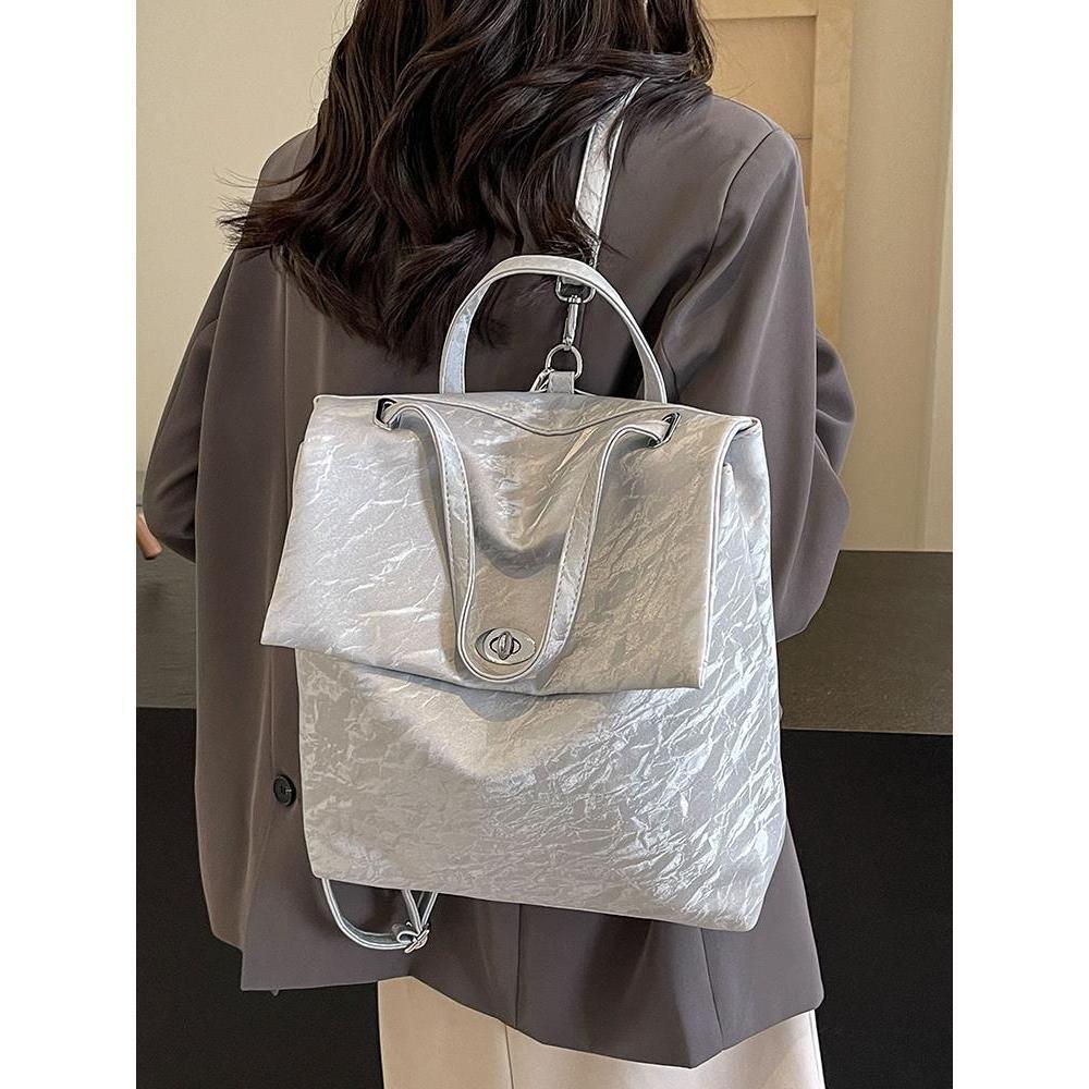 Korean Style Women's Fashion Backpack - 2025 Summer Collection: Simple, Casual, Large Capacity for Versatile Short Trips