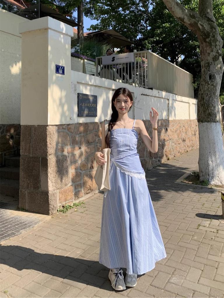 [Original practice] Blue plaid tube top suspender dress women's summer French feeling waist and thin skirt