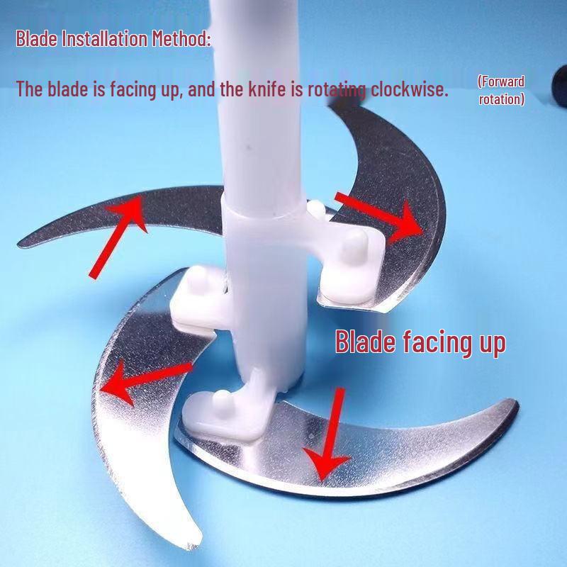 Elektrisk matberedare med knivhållare, köttkvarn och hacktillbehör