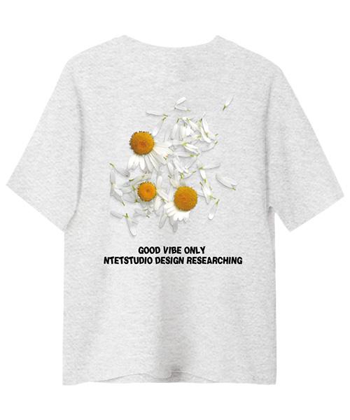 Entity Daisy Petal Short Sleeve T-Shirt White Melange White Melange/M