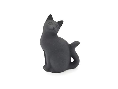 Iwachu Paperweight, Long-Tailed Cat, Black, Dimensions (cm): 5 X 3.5 X 7.5 (H), 30501, Nambu Ironware