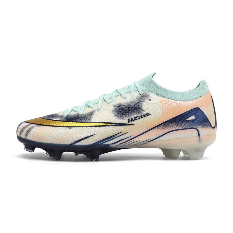 Low-top New Youth Football Shoes, Student Long Nails, Men's and Women's Broken Nails, Competition Training Football Shoes