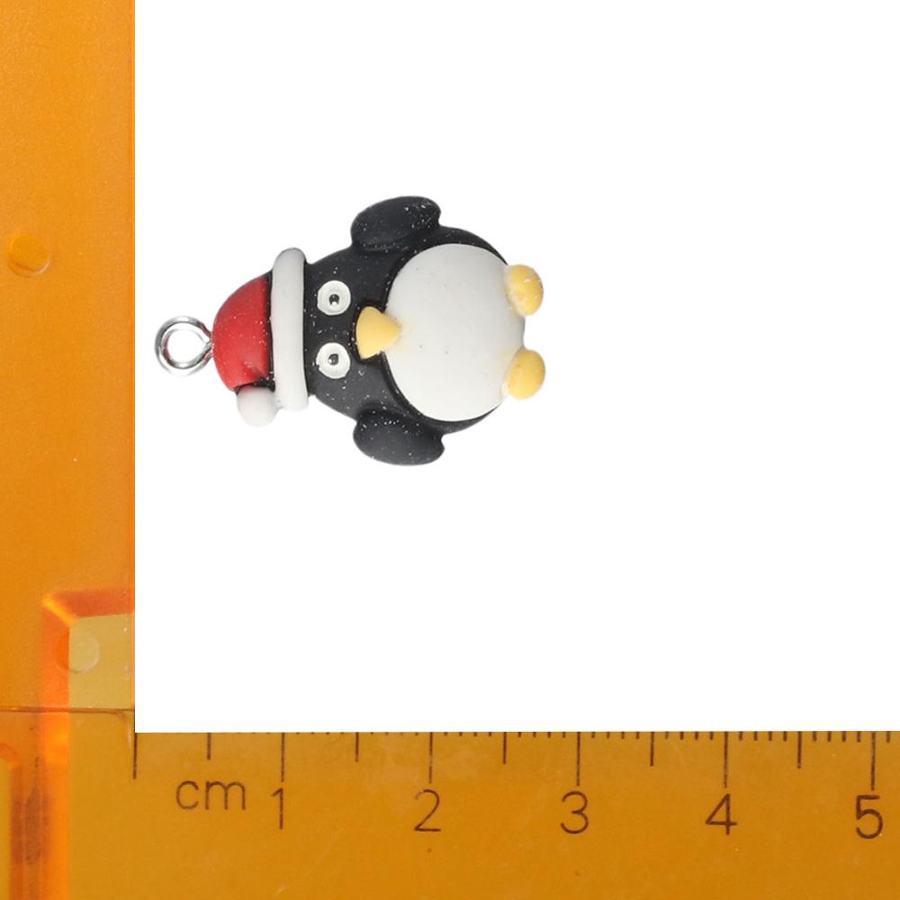 20X25mm Animal Pendant Resin Cartoon Penguin Pendant Charms Light Weight   For Earring