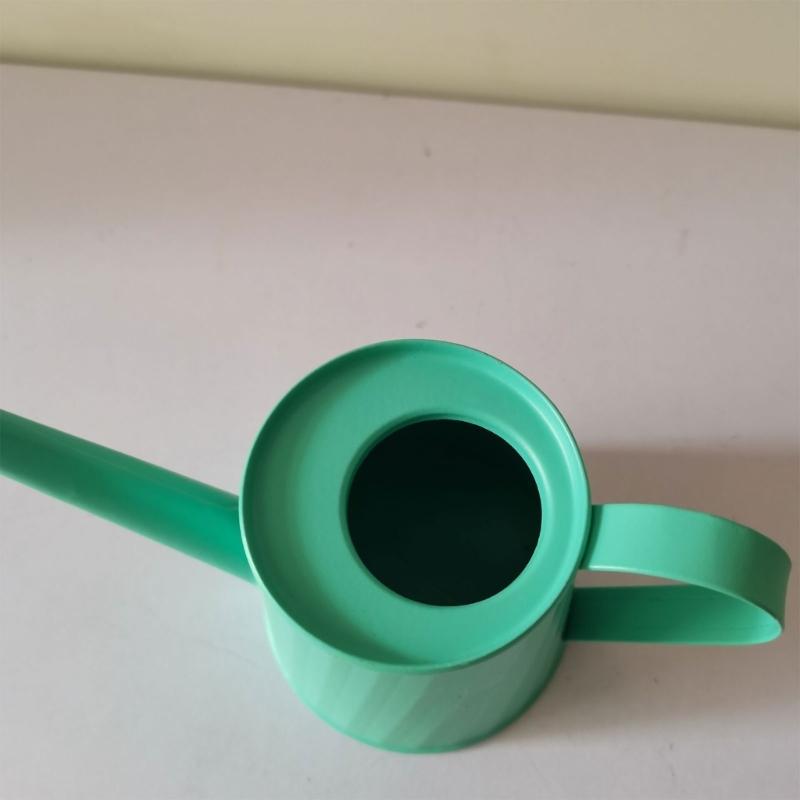 Long Spouts Watering Can Iron Without Splashes Light weight Body Effortlessly Pouring For Potted Plant Gardeners