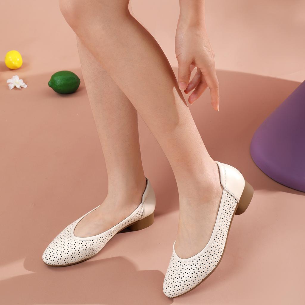 [Cowhide] Simple Chinese style single shoe with hollowed out thick heel, comfortable casual women's leather shoes, elegant wedding shoes