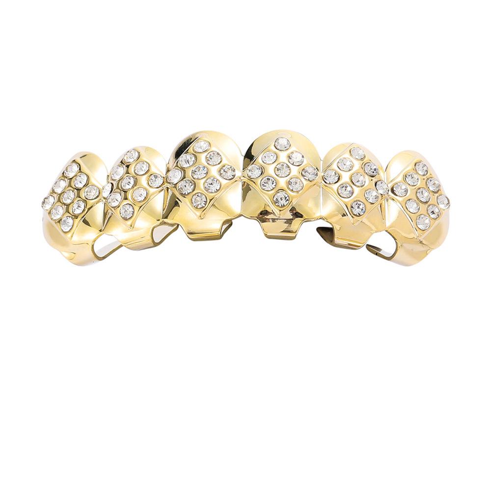 

Halloween Hip Hop Vampire Fangs: Copper-Plated Gold Rhombus with Geometric Rhinestone Inlay