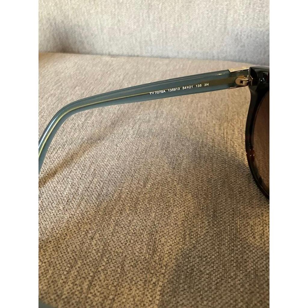 Used Today's price drop Tory Burch Cat Eye Brown Sunglasses Frame Blue