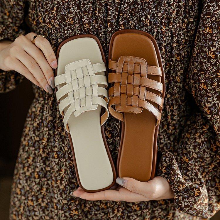 Women's Roman Shoes, Women's Summer One-piece Cool Slippers, Women's Flat Bottomed Soft Leather Slippers, Women's Outdoor Wear, Flat Heel