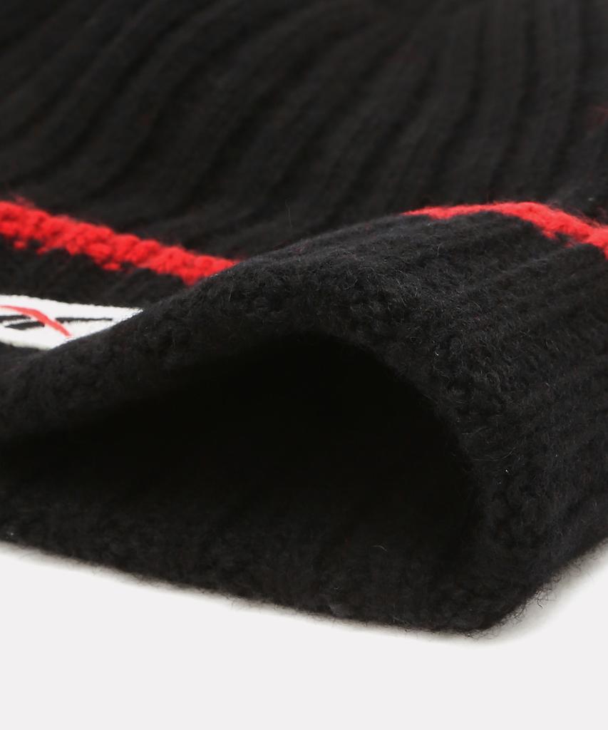 REEBOK Vector Patch Beanie - Black