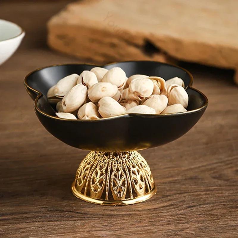 Light Luxury Creative Ceramic Plates Household Party Fruits Snack Plate Coffee Shop Exquisite Dessert Plate Unique Tableware