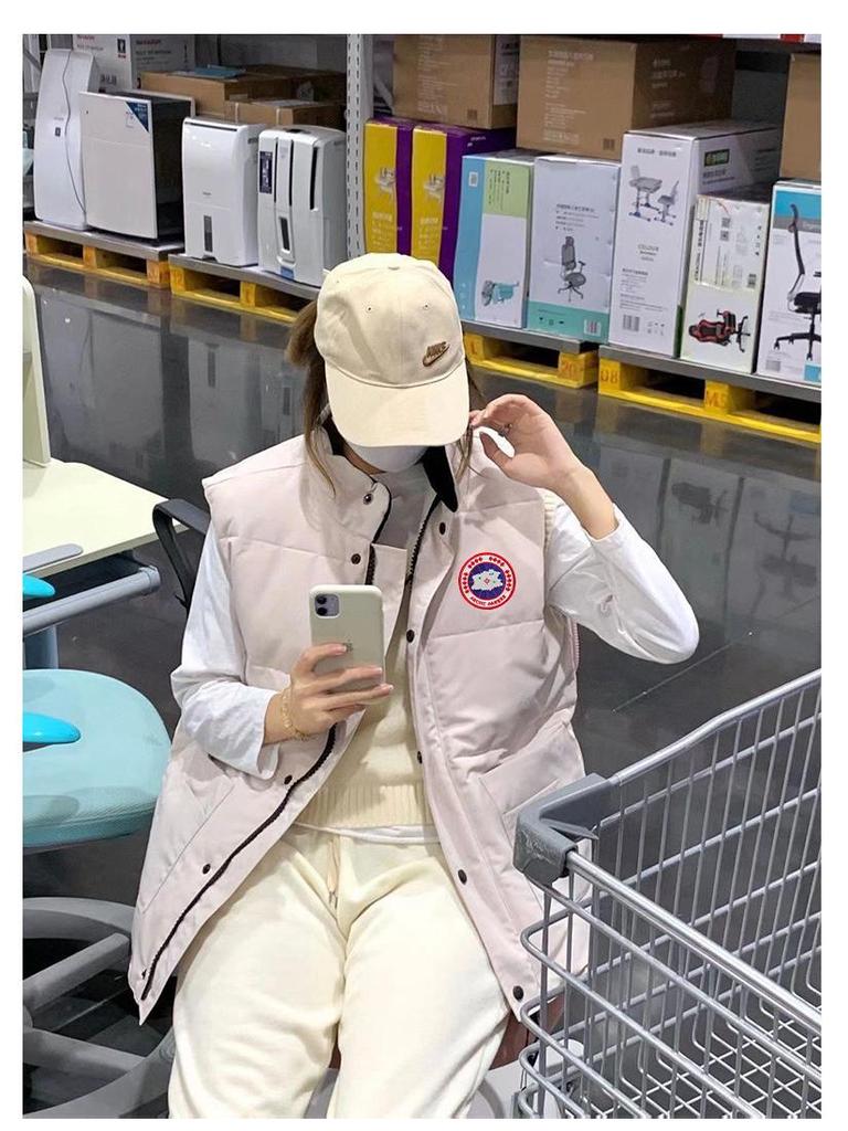 Men's Goose Down Thickened Winter 2025 Sleeveless Vest - Fashionable Outerwear