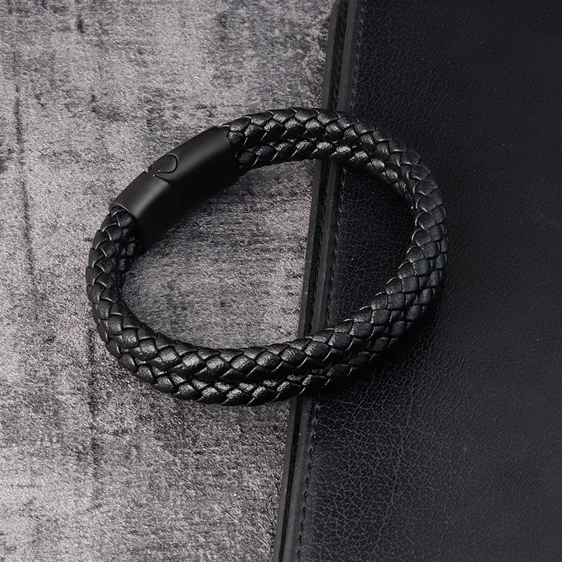 Charm Bracelet for Men High Quality Leather Bracelets Stainless Steel Maginetic Clasp Fashion Men's Bangle Business Male Jewelry