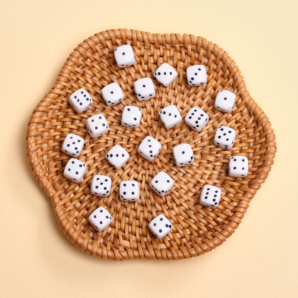 Akryl Firkantede Terningperler DIY 8mm Mellomleggsperler Tilbehør 30 stk Smykkefremstilling Armbånd Halskjede