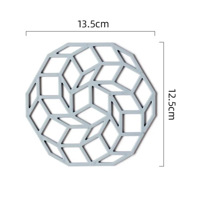 Simple Style Hollow Silicone Coasters Irregular Shape Heat Insulation Waterproof Anti-scald Mat Table Decoration and Accessories