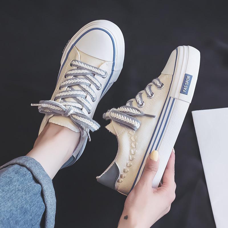 Canvas Shoes Women's New Summer Versatile Shoes Children's Design Sense Niche White Shoes Black Board Shoes