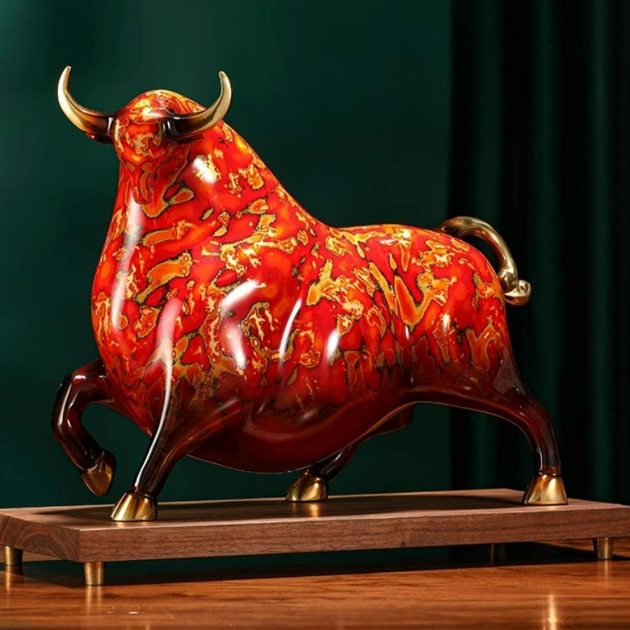 Modern Art Bronze Bull Statue Bronze Abstract Copper Figurine Bull Sculpture Hand-made Art Crafts Home Office Decor Lucky Gifts