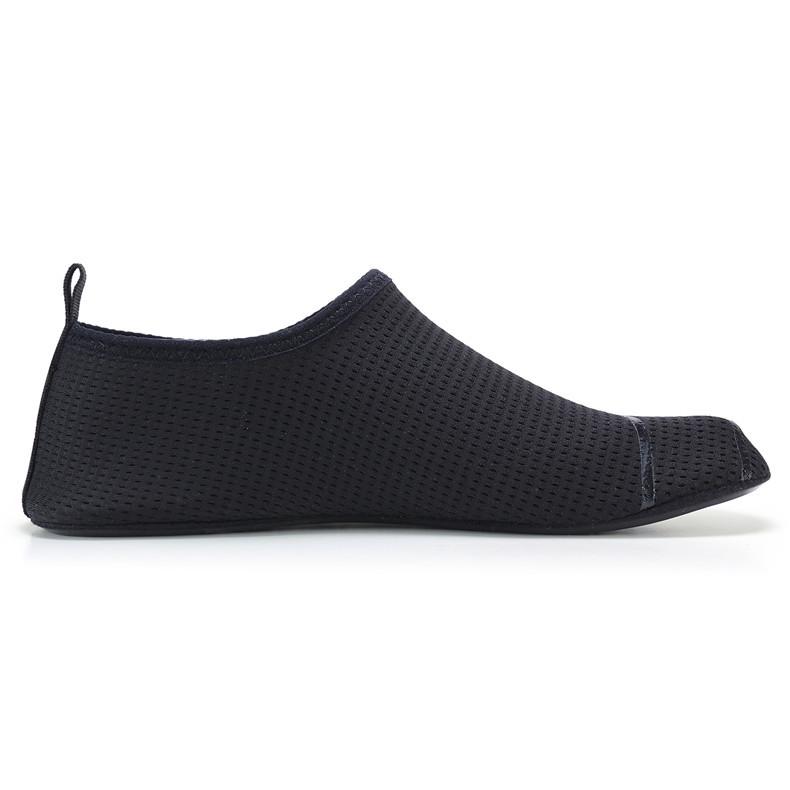 Unisex Beach Socks: Anti-Cut, Skin-Tight, Soft Shoes for Diving, Snorkeling, Wading, Swimming & Fitness