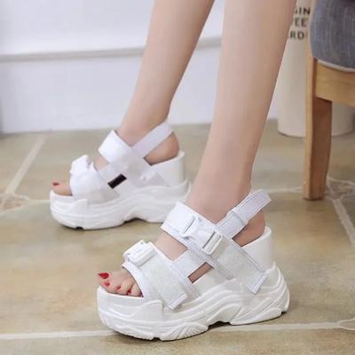 Damensandalen Sommer 2024 Plateau-Schuhe Keilabsatz Schuhe Damen Schnalle Dicke Sohle Strandsandalen Frau Sportsandale Schwarz