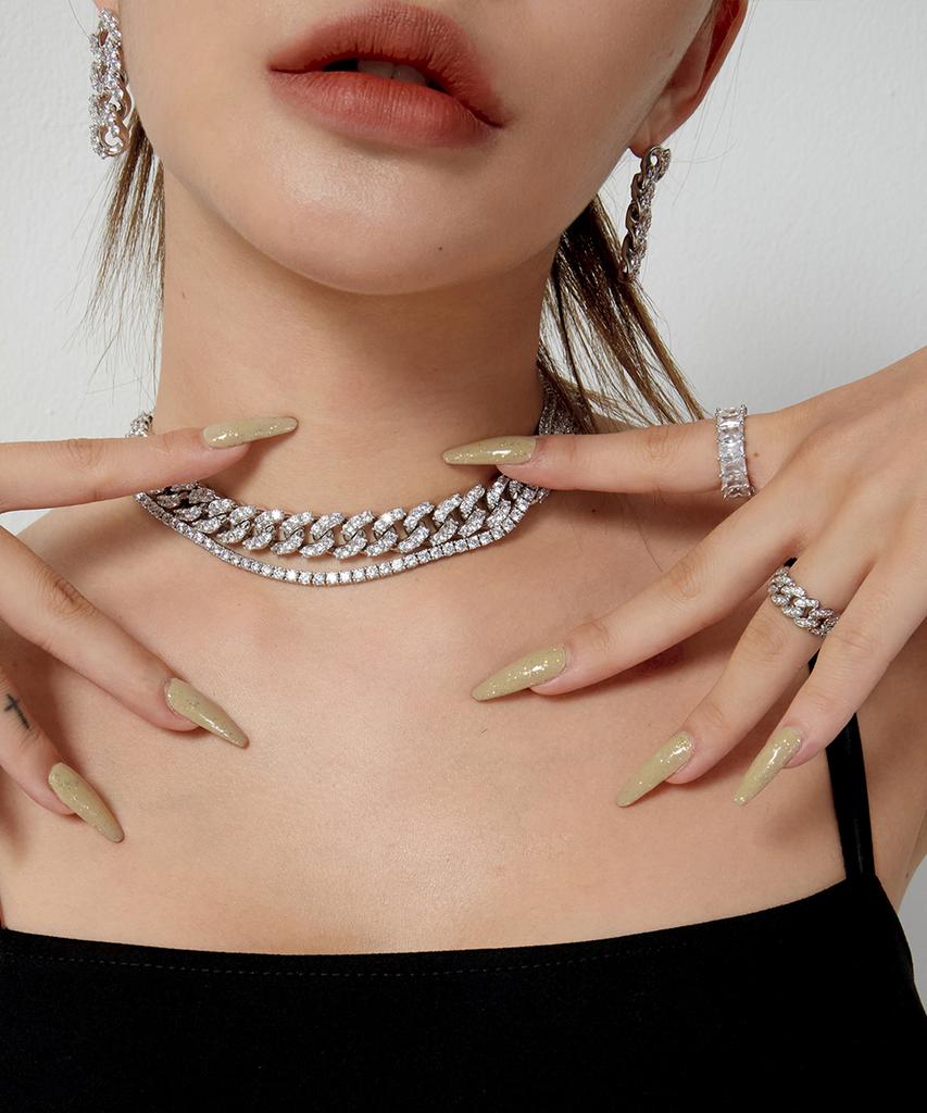 Raindrop Jewelry Emerald Eternity Ring