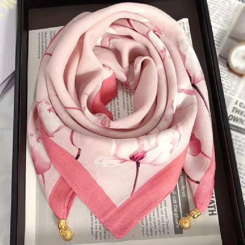 106x65cm Necklace Gift Silk Scarf Elegant Painted Pattern Versatile Neck Scarf Luxury Magnetic Closure French Style Multi-Color