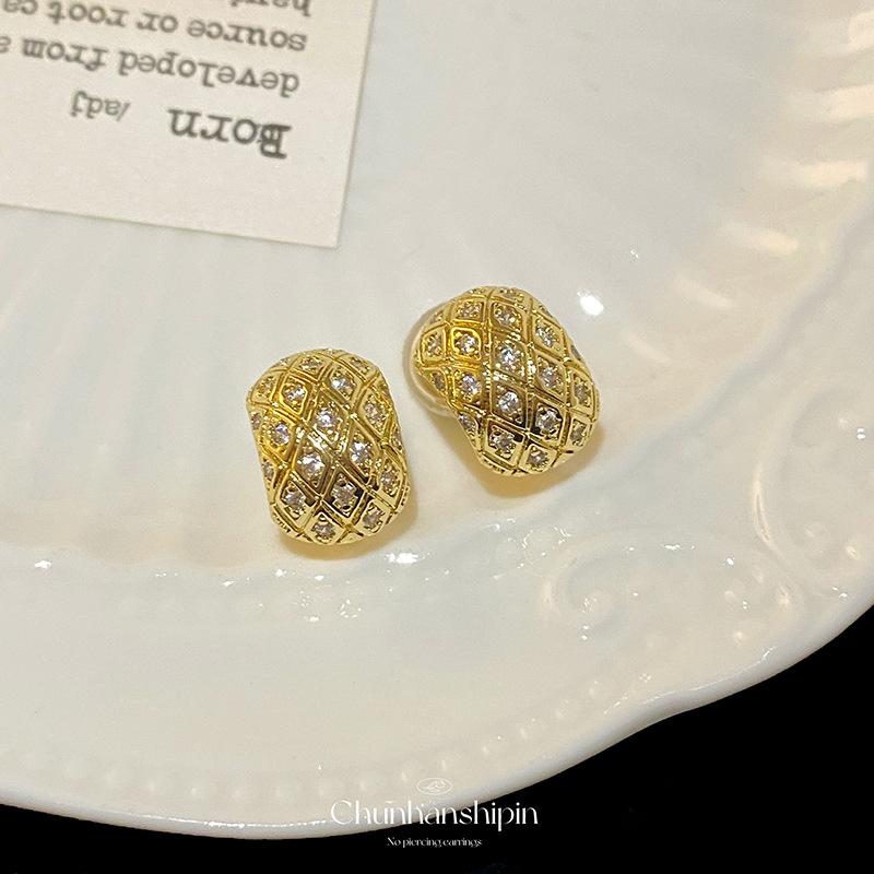 Light Luxury Explosive Diamond Pattern C-type Ear Clips Without Ear Holes, Female Mosquito Coil Disc Copper-plated Zircon Stud Earrings
