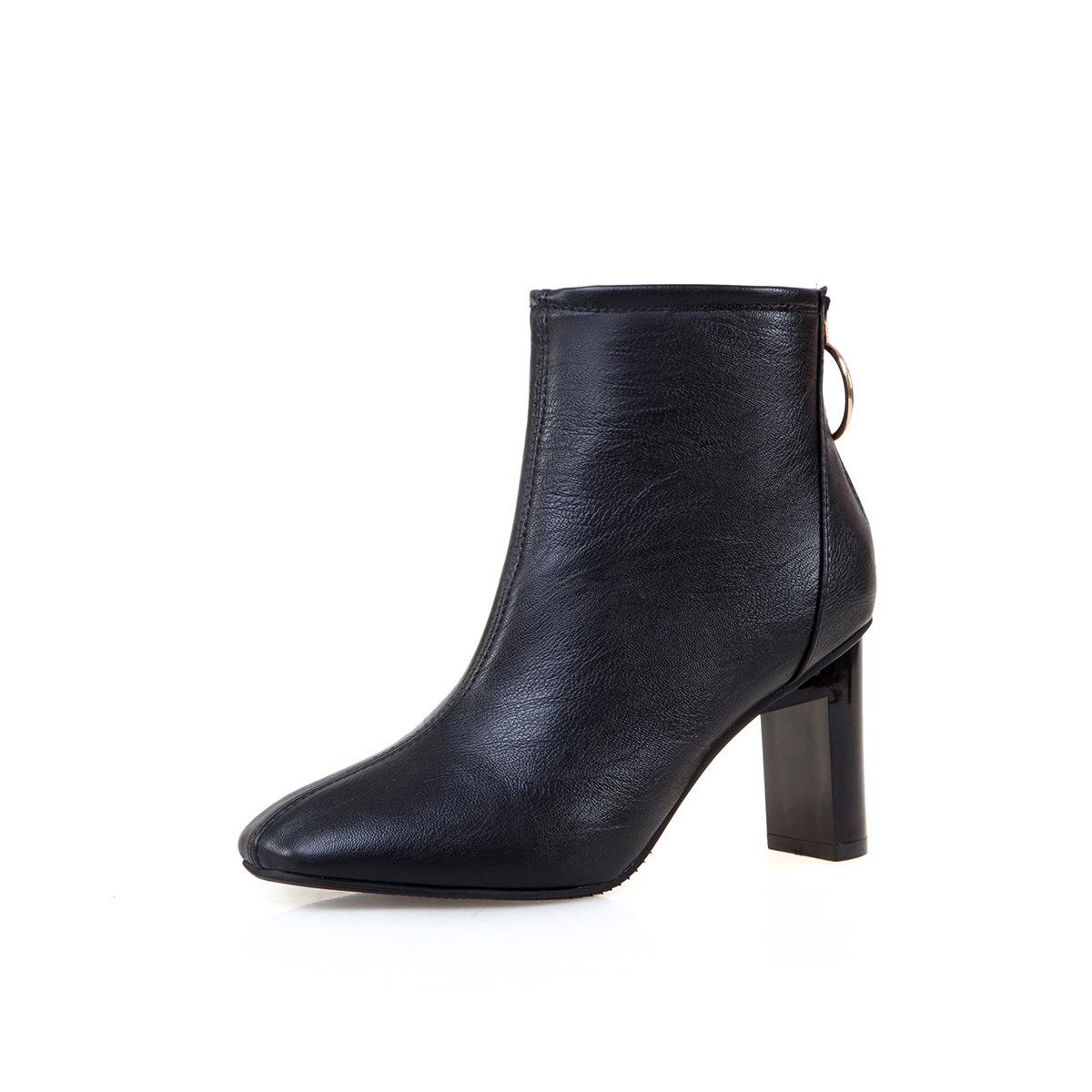 

Женские весенние модные кожаные ботинки в британском стиле с квадратной головкой. Женские узкие сапоги на толстом каблуке с молнией сзади. Женские короткие сапоги большого размера. 41 чёрный