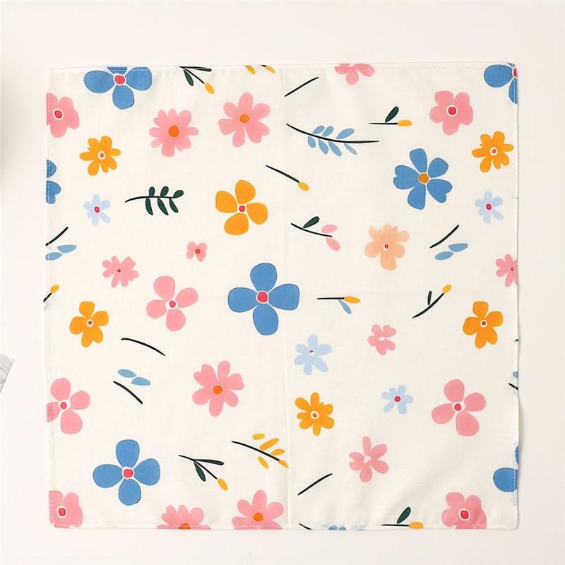 1Pc 34x34cm Thin Cotton Retro Flower Printed Women Pocket Handkerchief Scarf Absorbent Wipe Sweat Towel