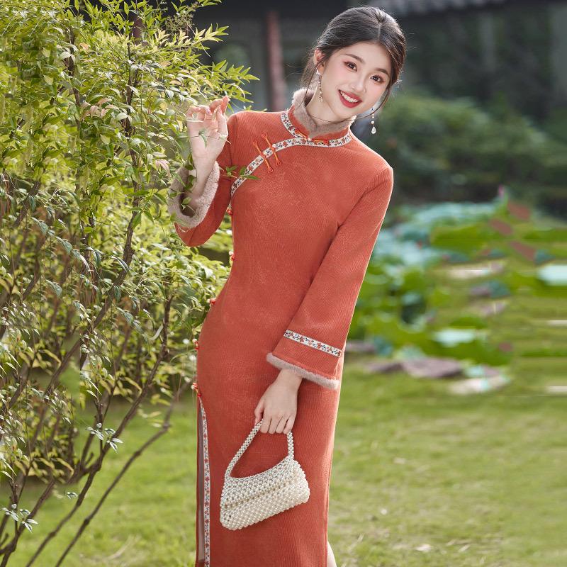 Orange Velvet Winter Clothing National Style New Chinese Long-sleeved Improved Cheongsam Winter Thick Women's Retro New Year's Clothing