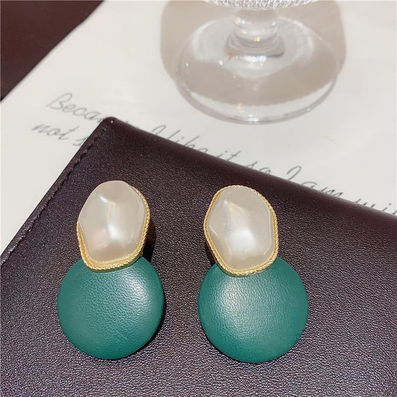 French Vintage Irregular Pearl Leather Geometric Earrings S111 Silver Needle Circle Stud Earrings Premium Temperament Earrings