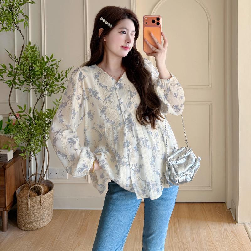 2026 Spring Floral Embroidered Maternity Top - Tummy Covering & Sweet Doll Shirt L