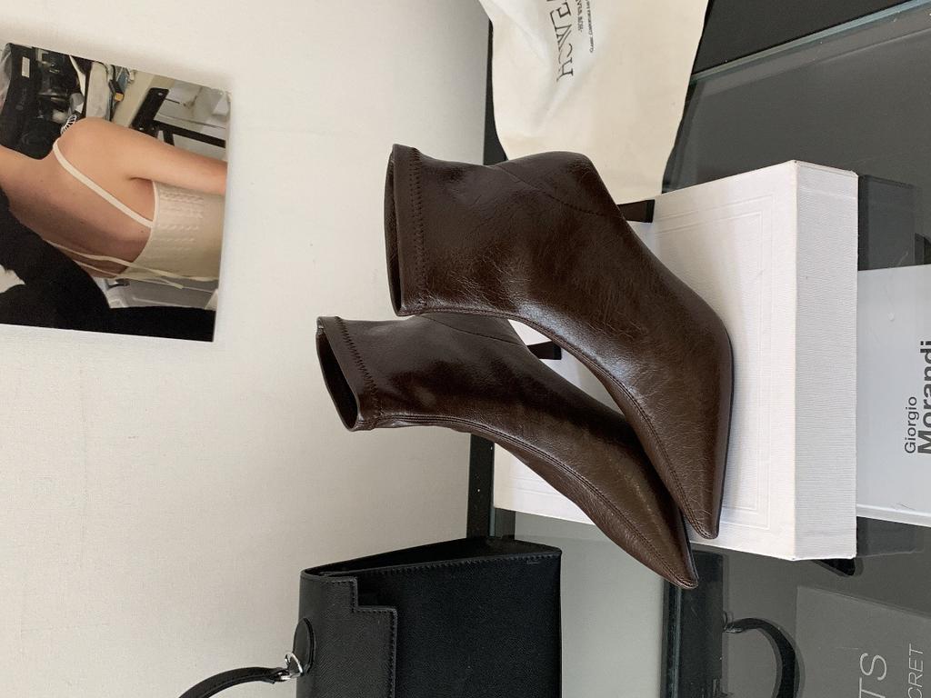 Autumn French pointed toe thin heel thin boots high temperament fashion boots small boots