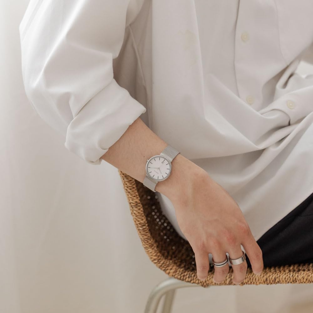 Montre Bering Classic Scandinavian Carved Mesh, Argent, 11035-004