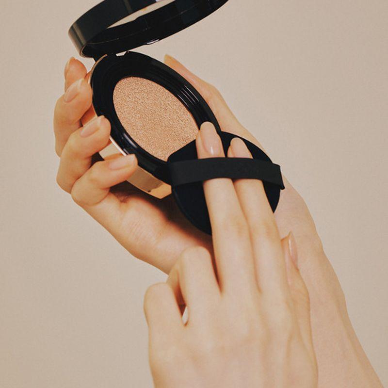 Noble Cover Satin Cushion [Product + Refill]