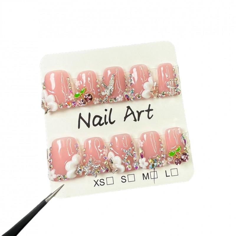 Short Duckbill Press-On Nails With 3D Floral Star Embossing Icy Transparent Glitter Full Rhinestone Sweet Punk Nail Tips