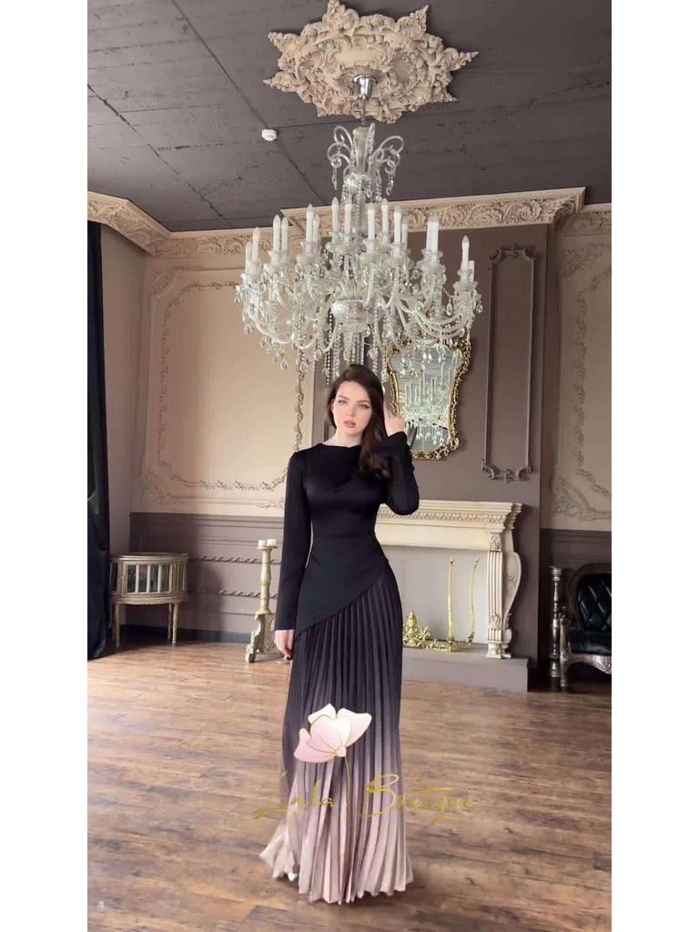 Autumn 2024 Tie-Dye Slimming Gradient Pleated Long Dress for Women