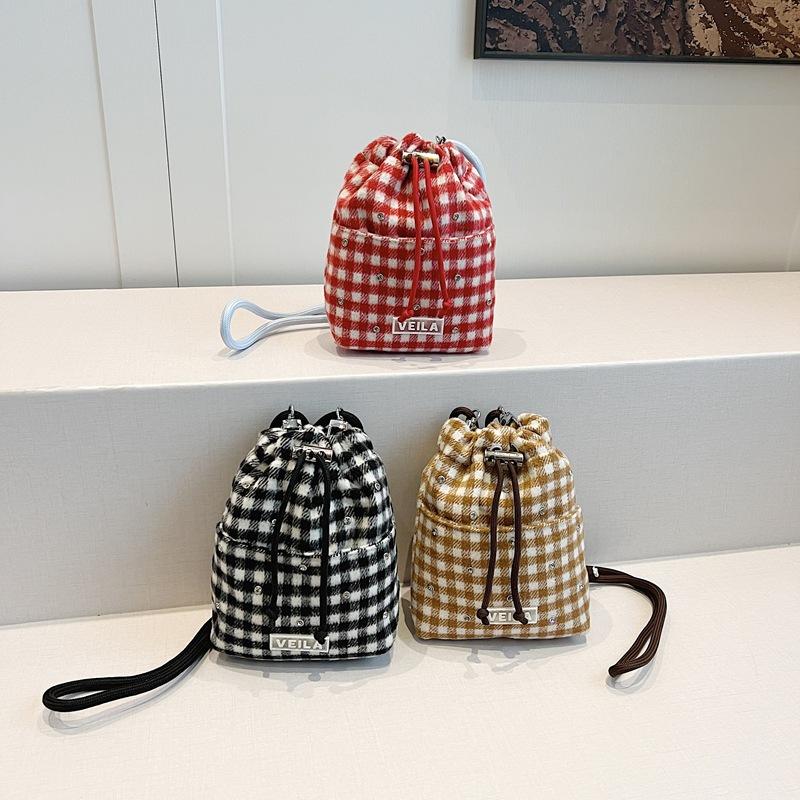 Mori autumn and winter woolen women's satchel early spring casual plaid single shoulder crossbody bucket small bag