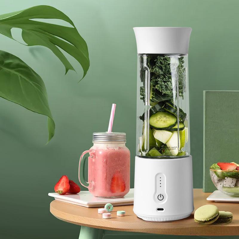 Portable Juice Cup Wireless Fruit Cooker Fruit and Vegetable Electric Juice Extractor Small Mini Juice Cup for Home Use