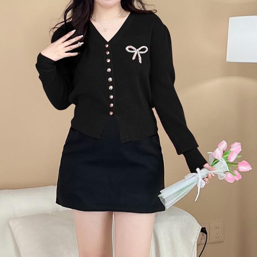 2025 Douyin Influencer Style Round Neck Slimming Knit Sweater Plus Size Women's Fashion Top