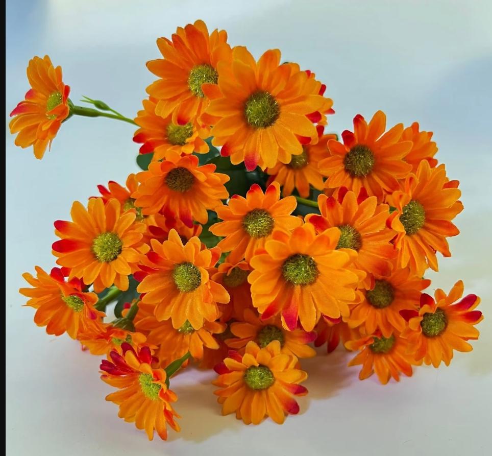21 Heads Of Sunflowers Small Daisies Bouquets Of Chamomile Wedding Decoration Materials Home Decoration DIY Artificial Flowers