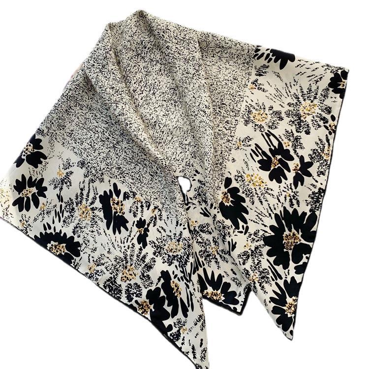 [Art Flowers] Silk Scarf Silk Square Scarf 90Cm Simple Color Matching Shawl Atmospheric Handmade
