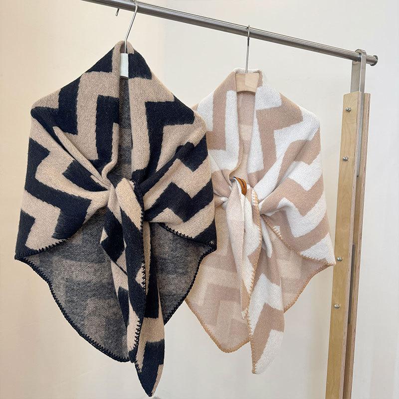 Fashion Wavy Knitted Cashmere Triangle Scarf For Women Warm Winter Shawl Cape And Wrap Female Pashmina Bandana Scarves