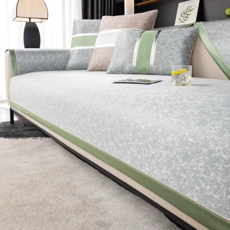 Light Luxury High-End Ice Silk Sofa Cushion, Summer Mat, Seat Cushion, Non-Slip, Dirt-Resistant And Cool Sofa Cover, Cloth Towel